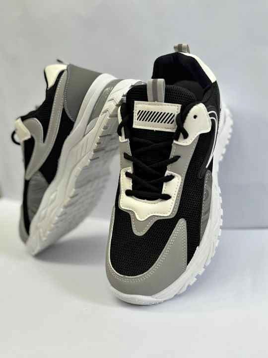 Men black grey mesh sports sneakers with white thick sole