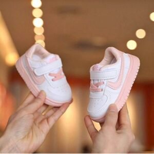 Toddler white and pink leather sneakers with velcro strap